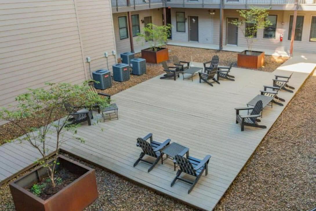 Cozysuites Music Row Chic 1br W Free Parking 12 Apartment *